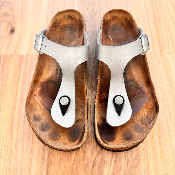 Birkenstock Women’s Gizeh Thong Sandal - Picture 5 of 6